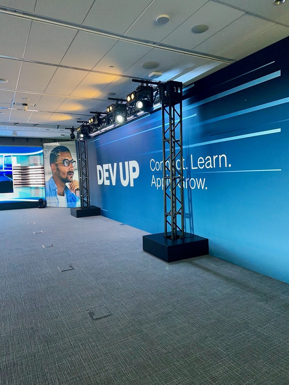 Devup Event Signage