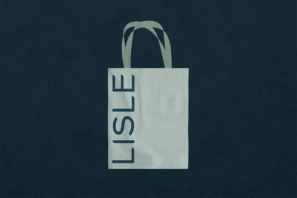 Lisle_TB_LargeType+Green Bag